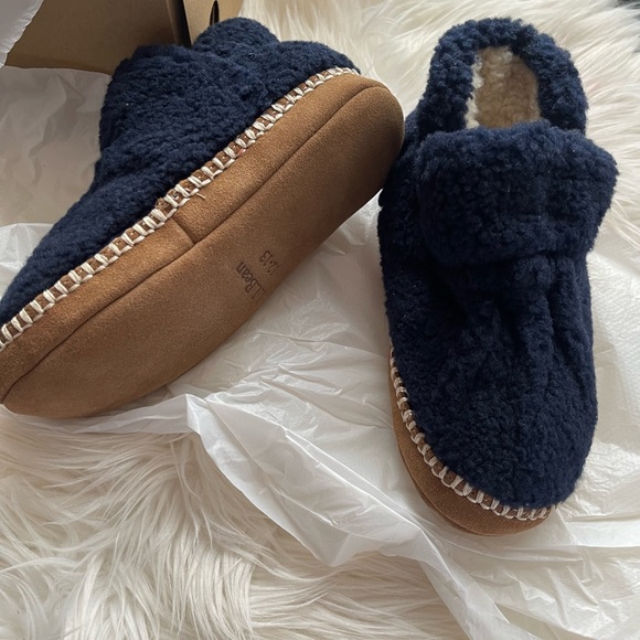 LLBean child/boy winter cozy sleepers. - Picture 2 of 6